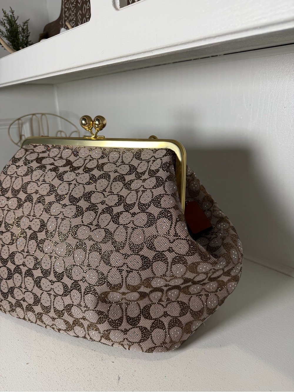 Coach NWT Signature Jacquard Large Kisslock Frame Shoulder Bag Purse CCE08 - Picture 3 of 12